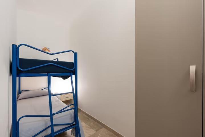 Home Holiday Kalanto 卡斯泰拉马莱 外观 照片