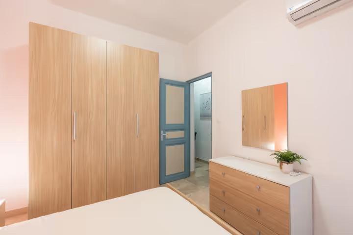 Home Holiday Kalanto 卡斯泰拉马莱 外观 照片